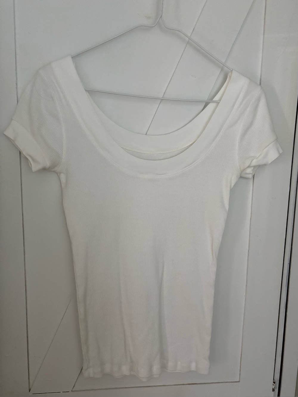 Tee Shop White Ribbed Scoop Neck Fitted Top